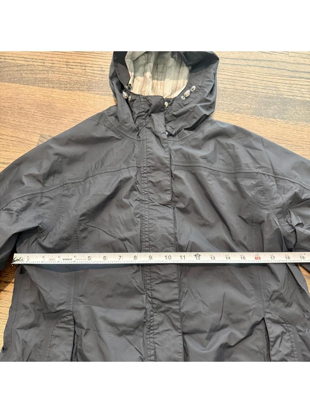 L.L. Bean Women's Navy Blue Hooded Rain Coat Size Medium - Picture 5 of 7